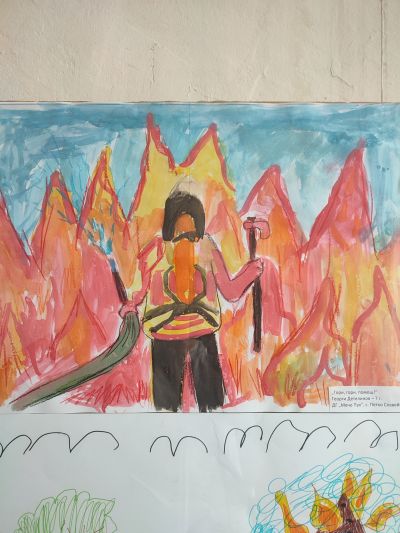 Международен конкурс "С очите си видях бедата"-изложба в Музей на образованието  4